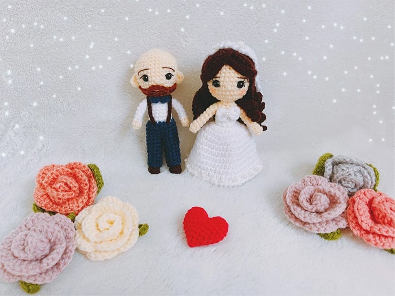 Crochet Wedding Cake Topper