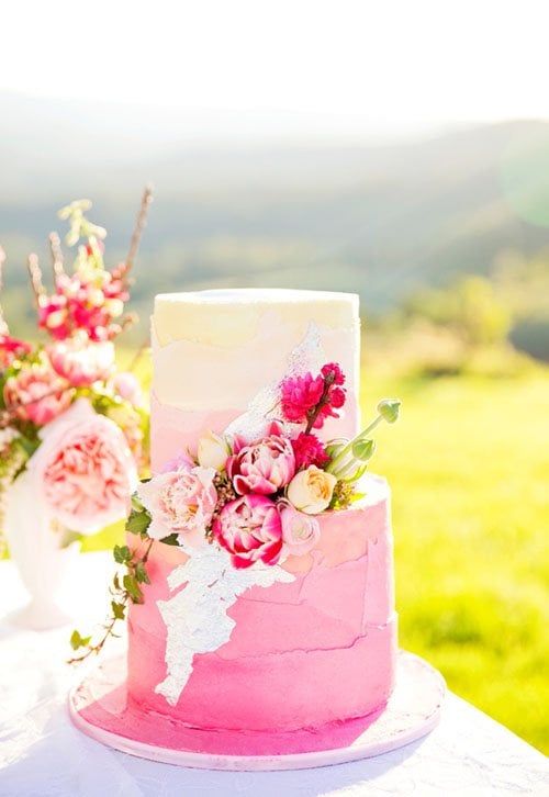 Think pink when it comes to spring wedding decor AND food. Wedding cake by Ideas in Icing | Photo by Jennifer Elephant Photography | Event design by Made to Match Events | Via Polka Dot Bride
