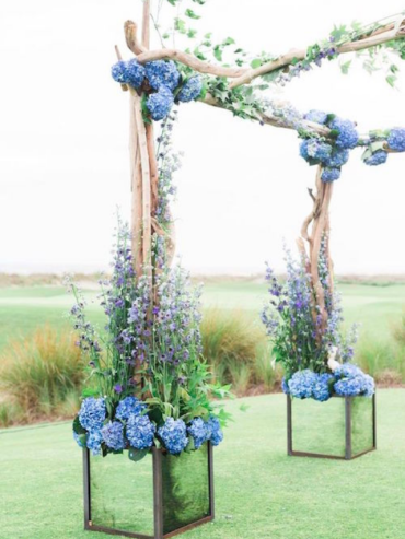 spring wedding colors